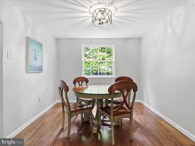 16106 BENEDICT CT, Woodbridge, VA 22191