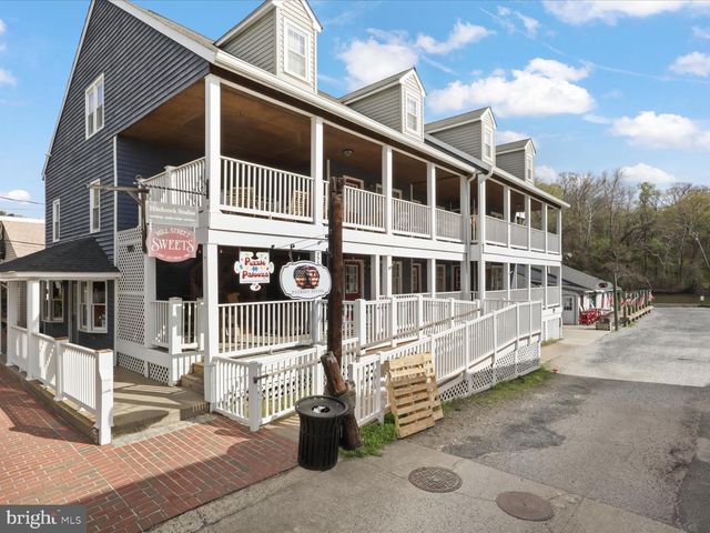 16106 BENEDICT CT, Woodbridge, VA 22191