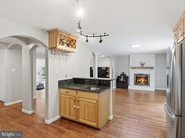 16106 BENEDICT CT, Woodbridge, VA 22191
