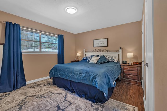 1814 SWAN ST., Longview, TX 75604