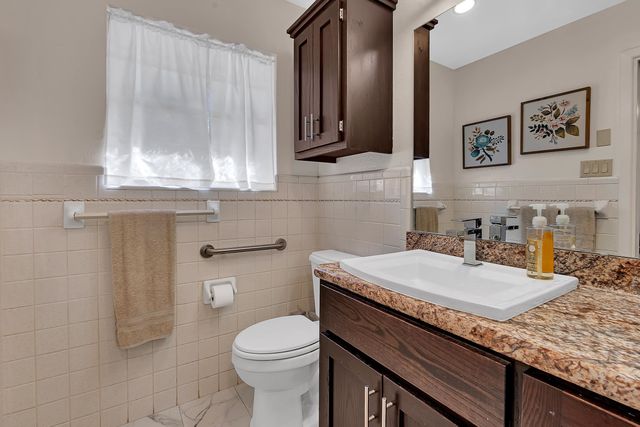 1814 SWAN ST., Longview, TX 75604