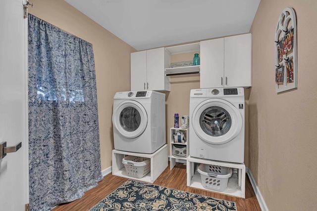 1814 SWAN ST., Longview, TX 75604