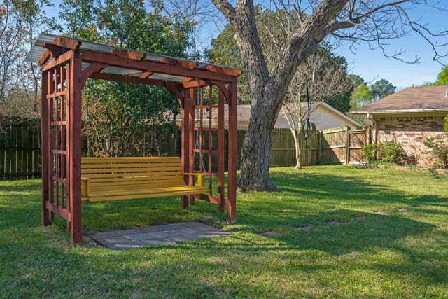 1814 SWAN ST., Longview, TX 75604