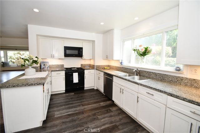 24263 Los Codona, Torrance, CA 90505