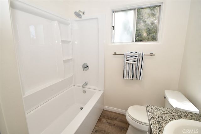 24263 Los Codona, Torrance, CA 90505