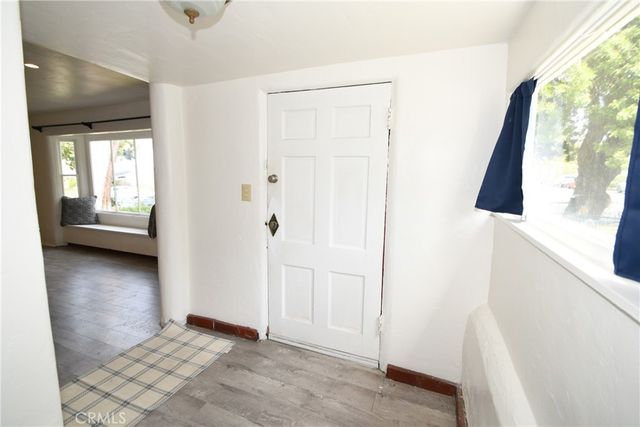 24263 Los Codona, Torrance, CA 90505
