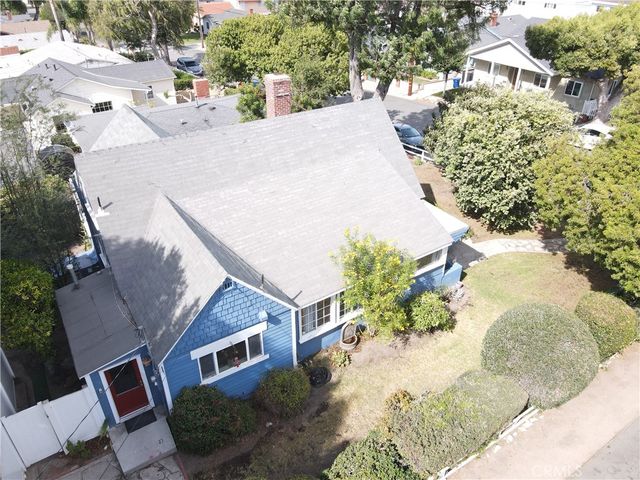 24263 Los Codona, Torrance, CA 90505