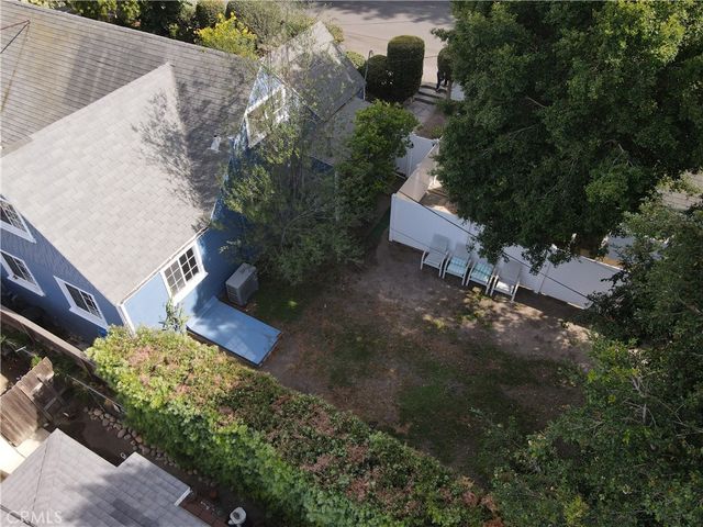 24263 Los Codona, Torrance, CA 90505