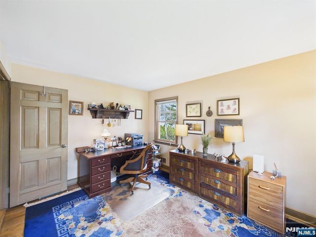 808 Parsons Road, Ridgewood, NJ 07450