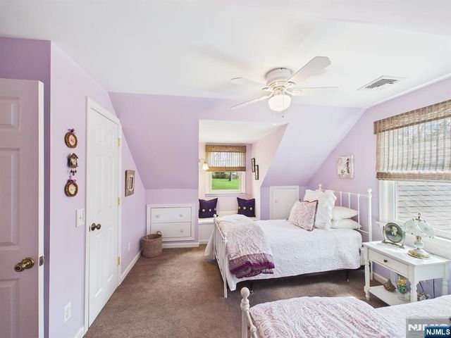 808 Parsons Road, Ridgewood, NJ 07450