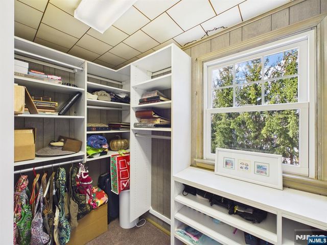 808 Parsons Road, Ridgewood, NJ 07450