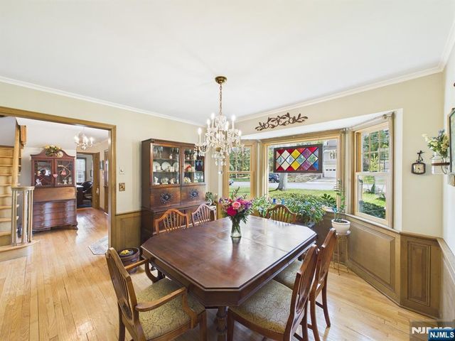 808 Parsons Road, Ridgewood, NJ 07450