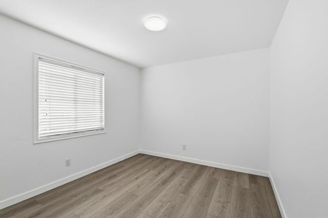 29016 Lillyglen Drive, Santa Clarita, CA 91387