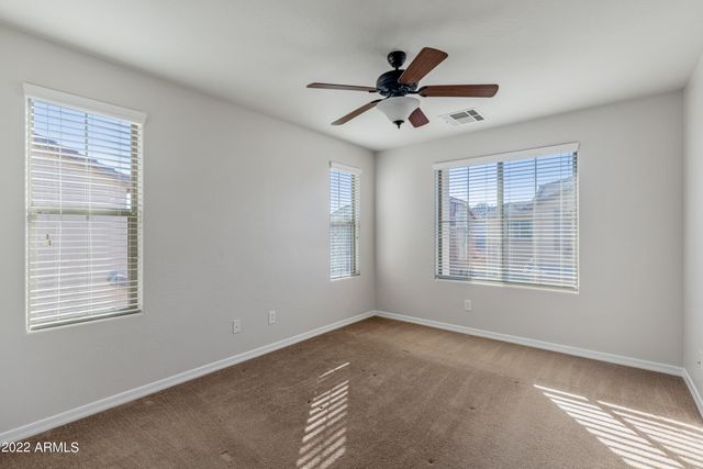 3983 E Cat Balue Drive, Phoenix, AZ 85050