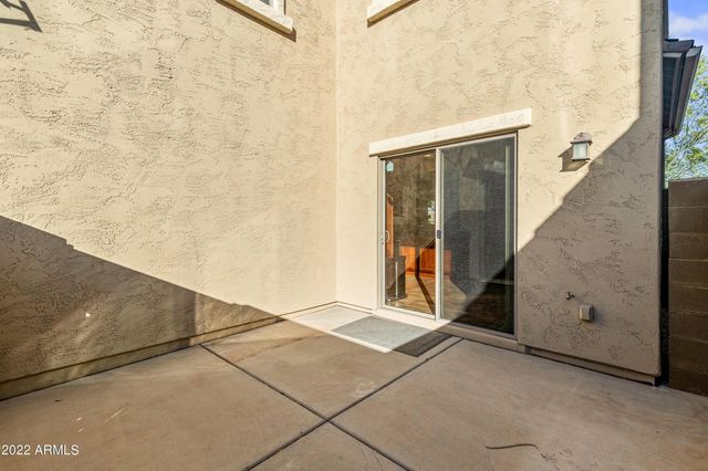 3983 E Cat Balue Drive, Phoenix, AZ 85050