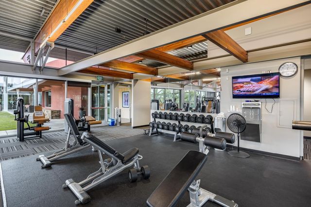 3983 E Cat Balue Drive, Phoenix, AZ 85050