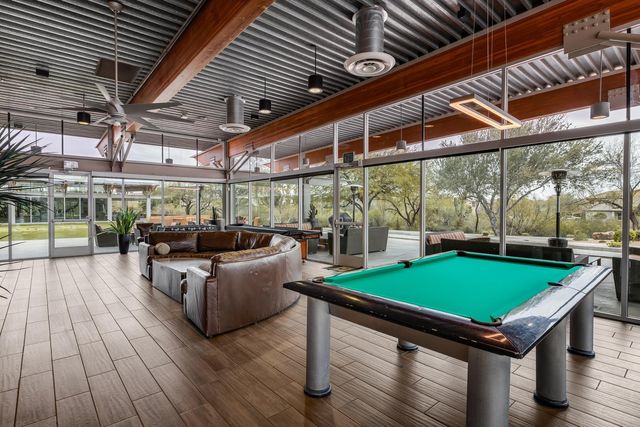 3983 E Cat Balue Drive, Phoenix, AZ 85050