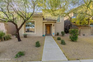 3983 E Cat Balue Drive, Phoenix, AZ 85050