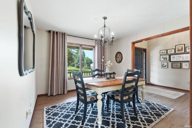 3919 County Rd 34, Auburn, IN 46706