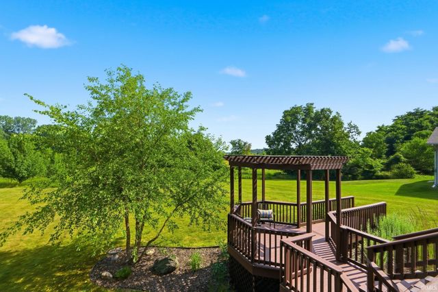 3919 County Rd 34, Auburn, IN 46706