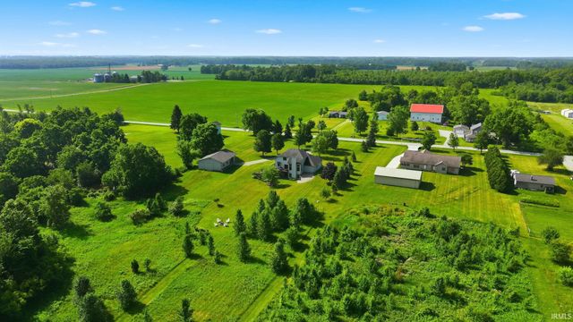 3919 County Rd 34, Auburn, IN 46706