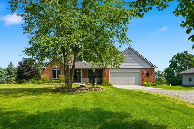 3919 County Rd 34, Auburn, IN 46706