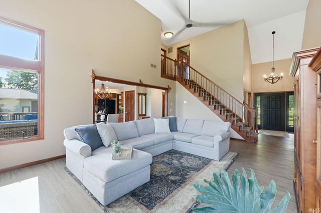 3919 County Rd 34, Auburn, IN 46706