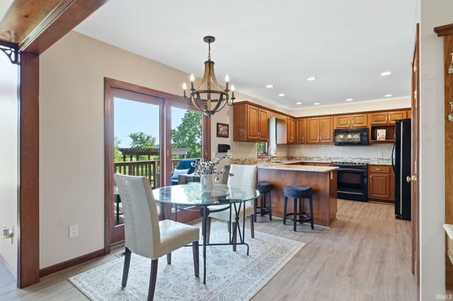 3919 County Rd 34, Auburn, IN 46706