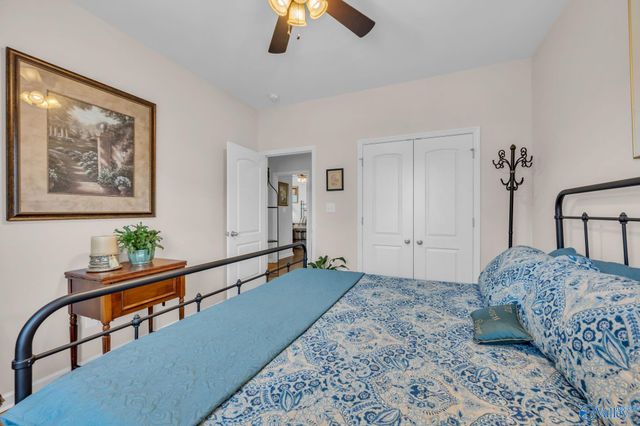 212 Dinner Tree Square, Huntsville, AL 35811