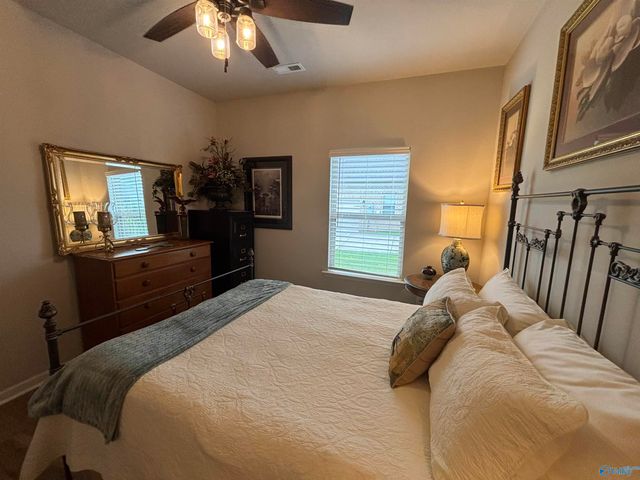 212 Dinner Tree Square, Huntsville, AL 35811