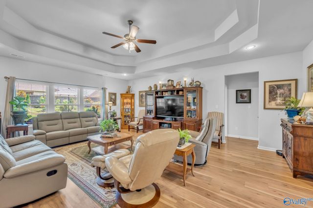 212 Dinner Tree Square, Huntsville, AL 35811