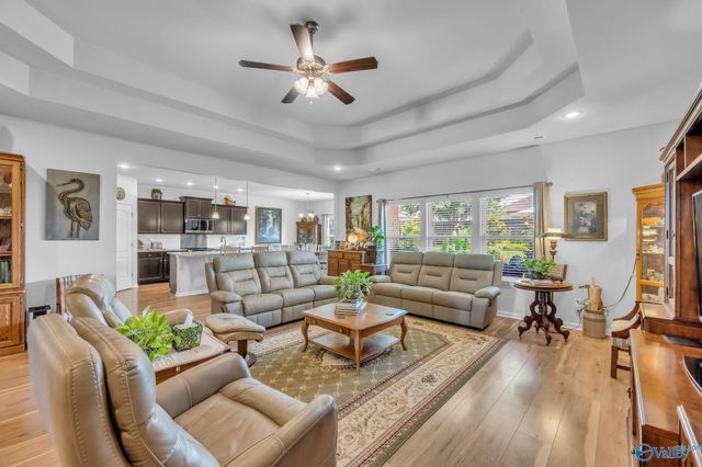 212 Dinner Tree Square, Huntsville, AL 35811