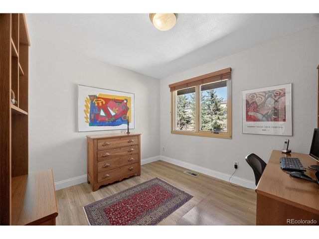 2452 Terraridge Dr, Highlands Ranch, CO 80126