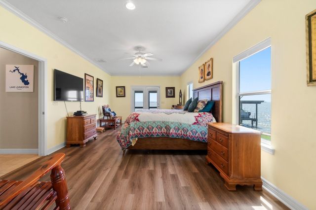 237 Vivian Road, Onalaska, TX 77360