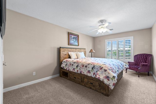 237 Vivian Road, Onalaska, TX 77360