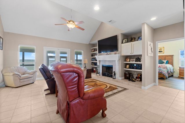 237 Vivian Road, Onalaska, TX 77360