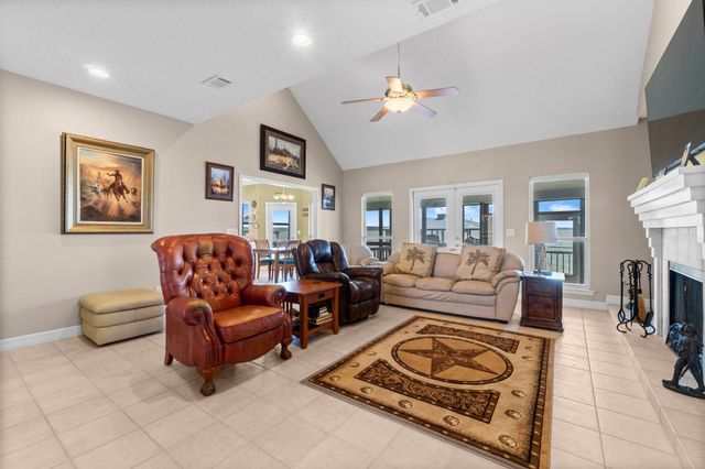 237 Vivian Road, Onalaska, TX 77360