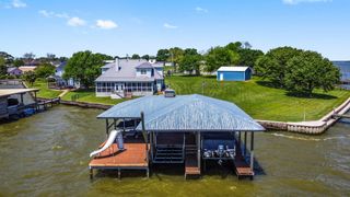 237 Vivian Road, Onalaska, TX 77360