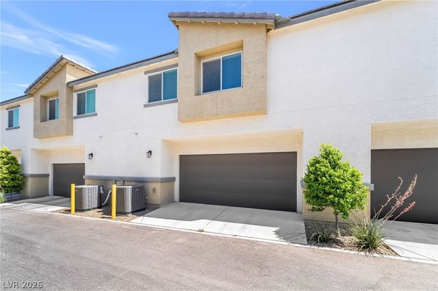 12184 Mojave Gold Road 2, Las Vegas, NV 89183