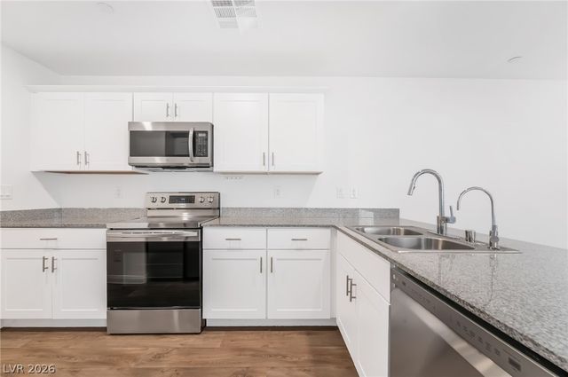 12184 Mojave Gold Road 2, Las Vegas, NV 89183