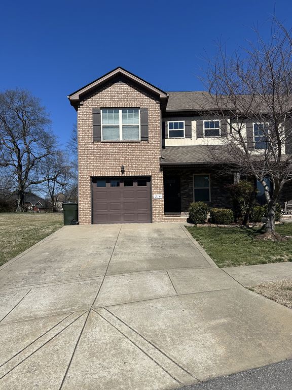 214 Saxony Way, Gallatin, TN 37066