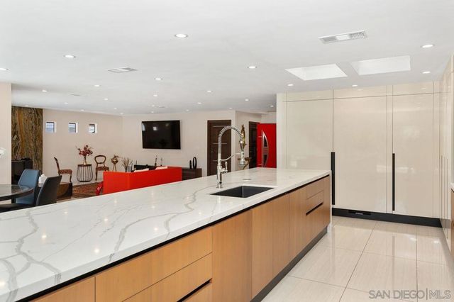 5441 Curie Way, San Diego, CA 92122