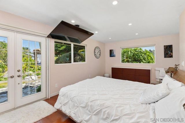 5441 Curie Way, San Diego, CA 92122