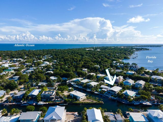 242 Apache Street, Plantation Key, FL 33070