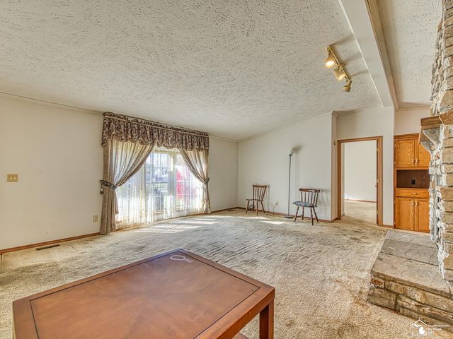 2863 3rd Street, Monroe, MI 48162