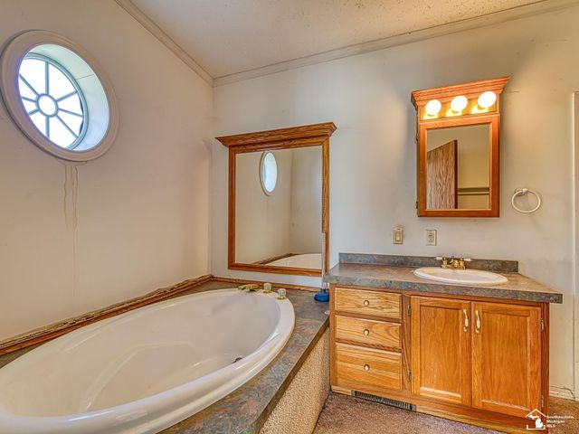 2863 3rd Street, Monroe, MI 48162