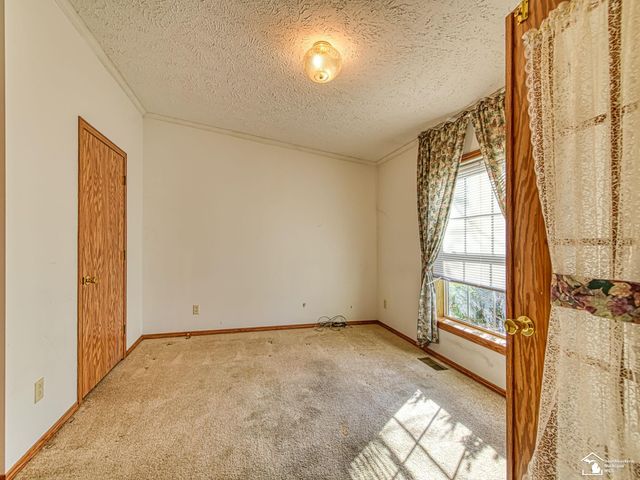 2863 3rd Street, Monroe, MI 48162