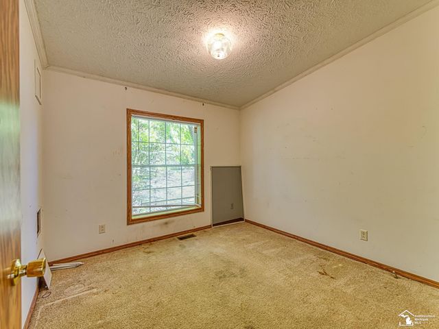 2863 3rd Street, Monroe, MI 48162