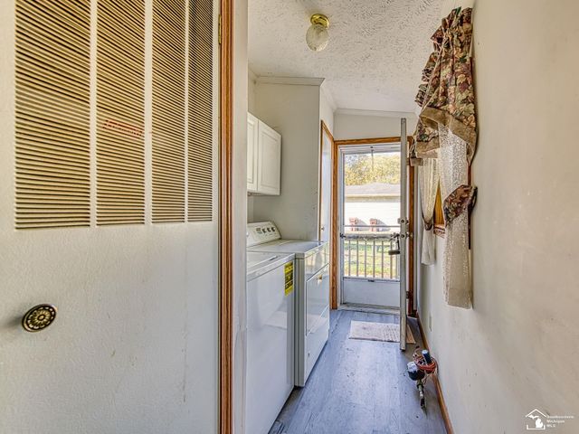 2863 3rd Street, Monroe, MI 48162