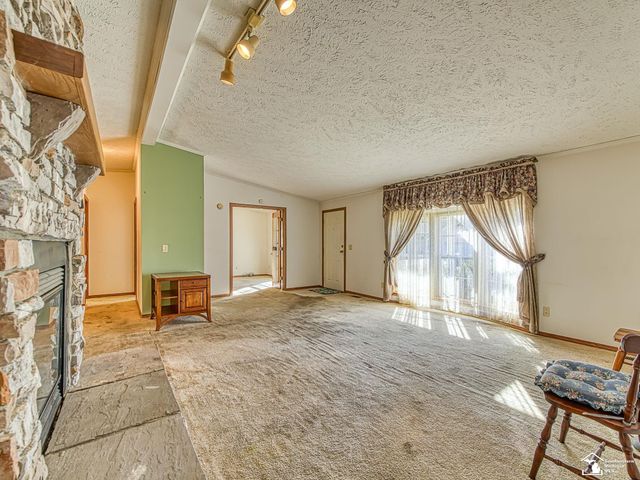 2863 3rd Street, Monroe, MI 48162